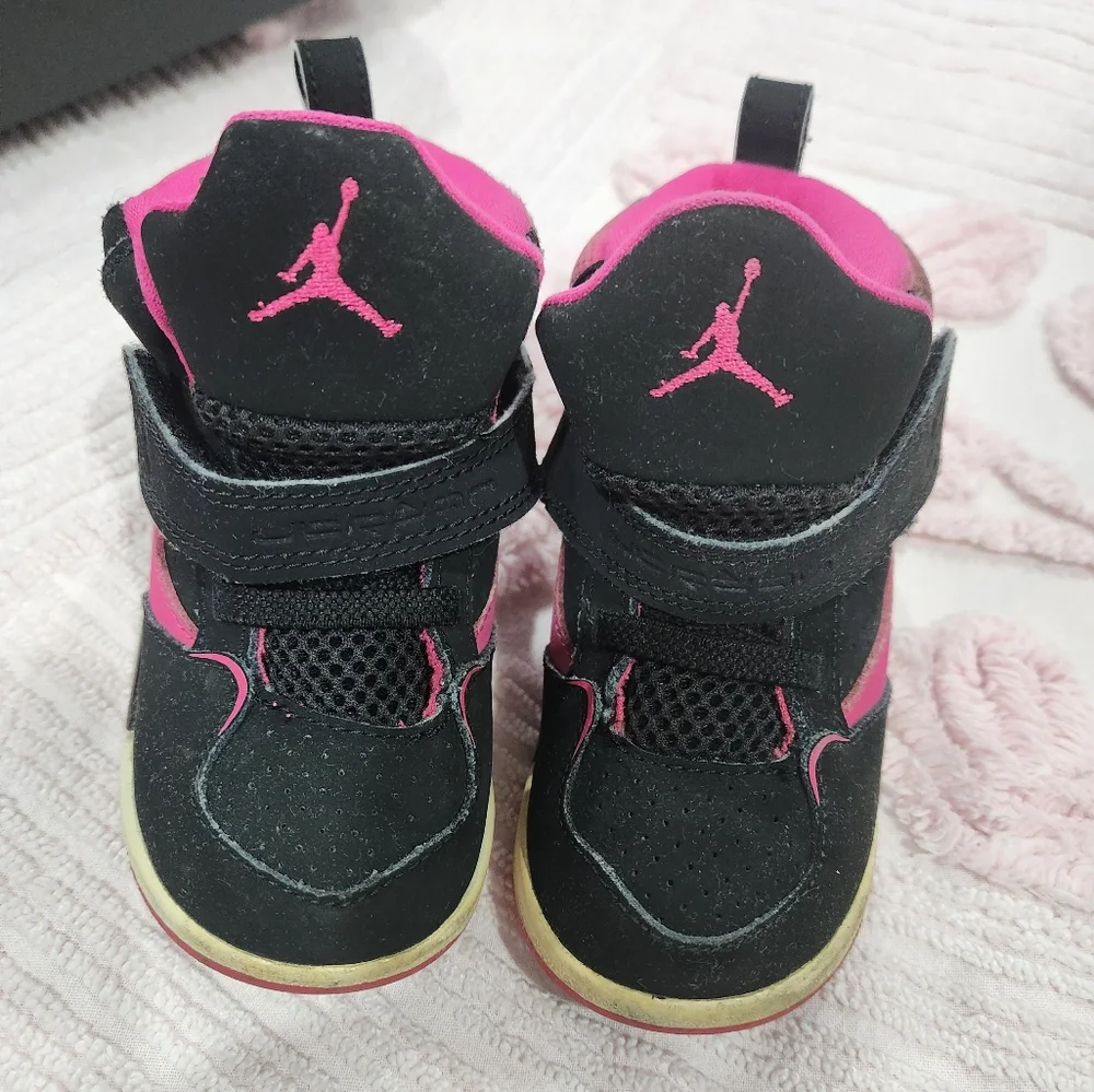 Jordan Flight 45 High GT sneakers; pink and black; size 7C